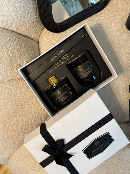 بكج شمعة مع معطر برائحة فخمة